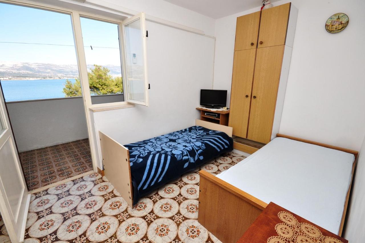 Apartments By The Sea Arbanija, Ciovo - 1085 Trogir Exteriör bild